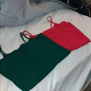 2 tank tops !